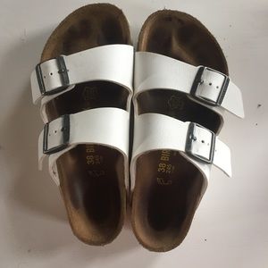 Birkenstock Shoes - White Arizona Birkenstocks Birkenstock Shoes - White Arizona Birkenstocks